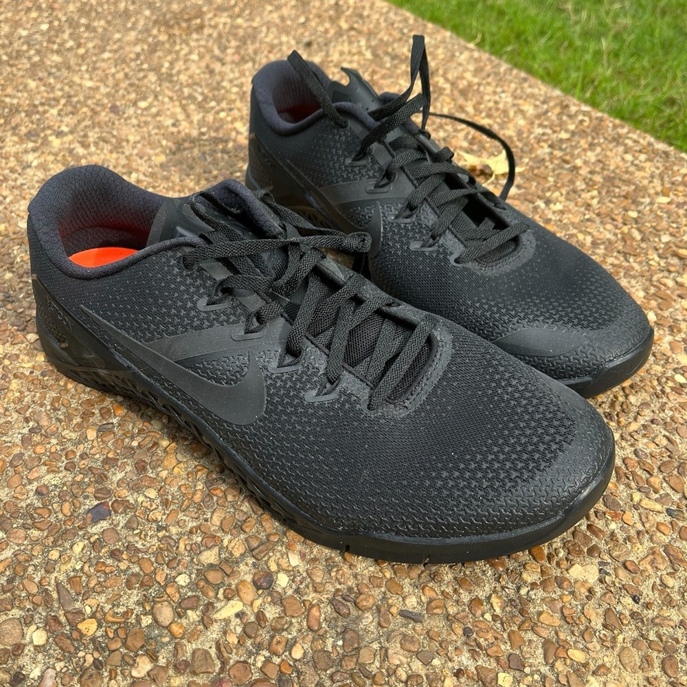 Men’s Nike Trainer Athletic Metcon Shoes
